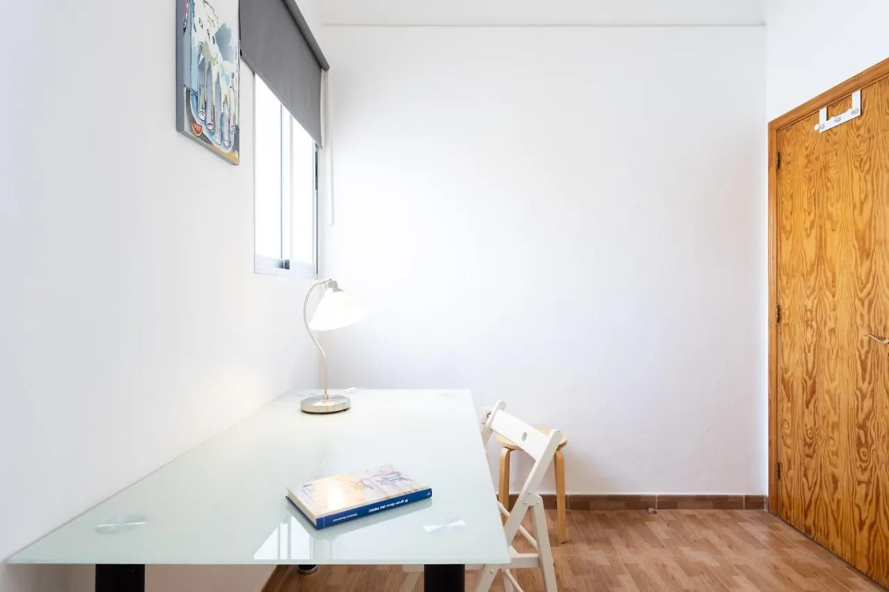 Home2Book Cozy Apartment Santa Cruz City Center